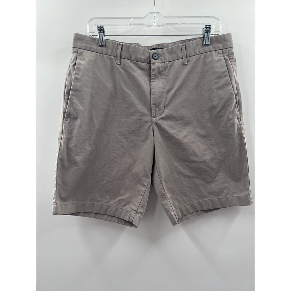 Theory Men’s Cotton Blend Shorts Slash Pockets Stone Size 33 9” Inseam